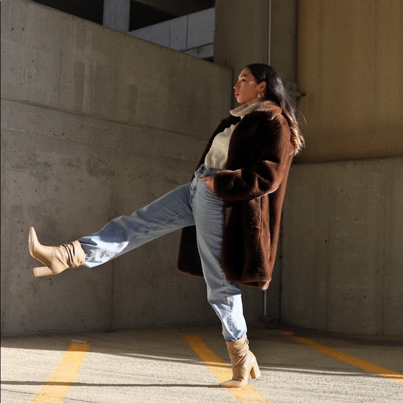 Meet your Posher, Kristie - Picture 10 of 11